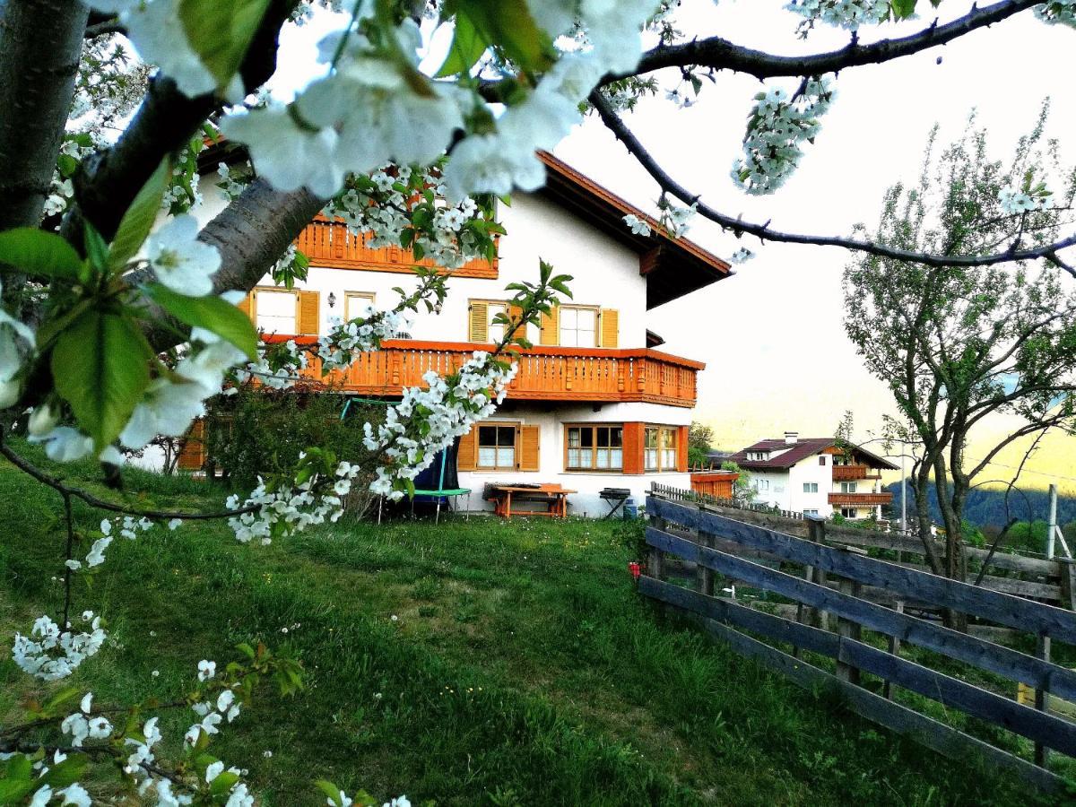 Brunnerhof Villa เฟลด์ทูร์นส์ ภายนอก รูปภาพ